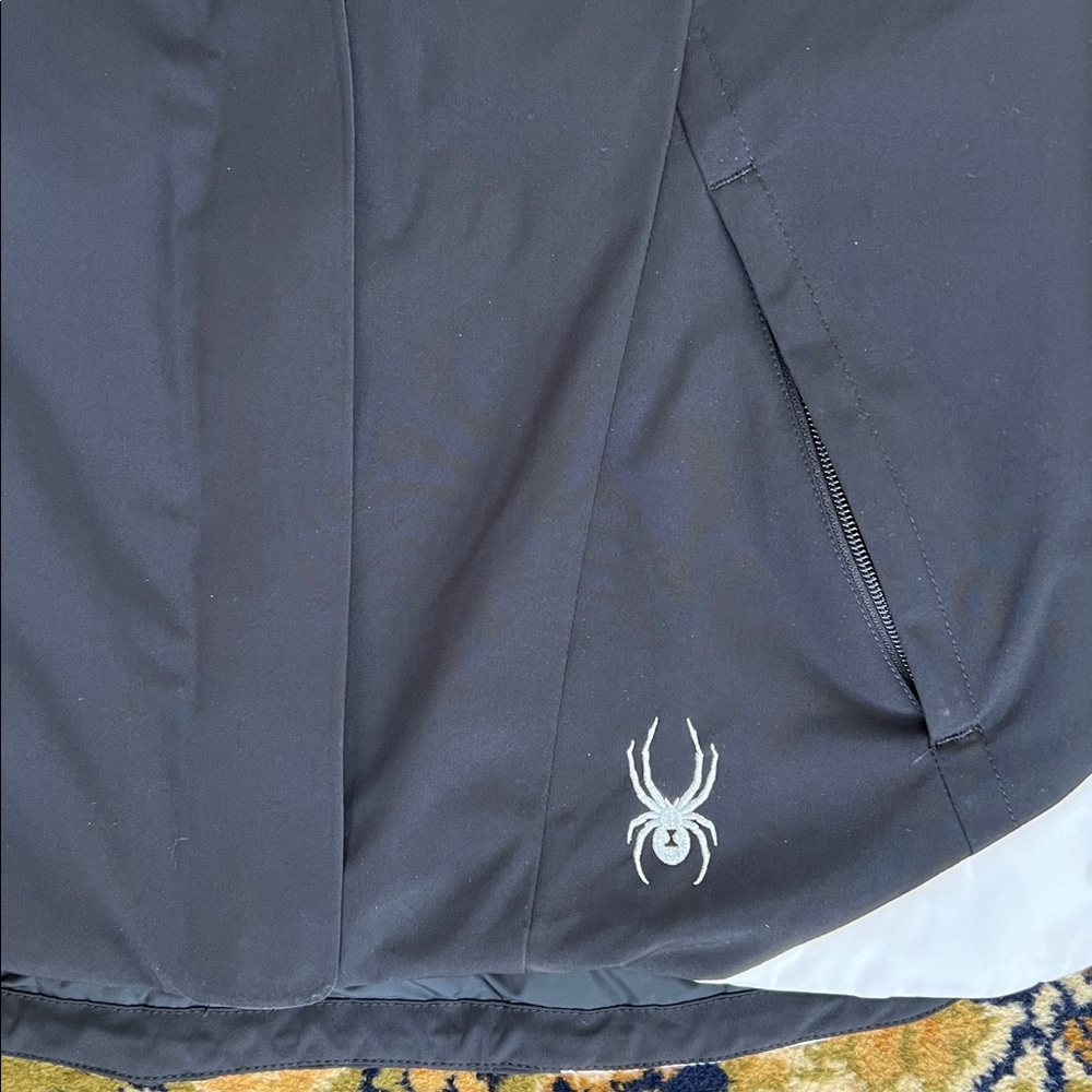 Spyder “Amp” Women's Black and White Ski Jacket size 10 or size M - Picture 4 of 13